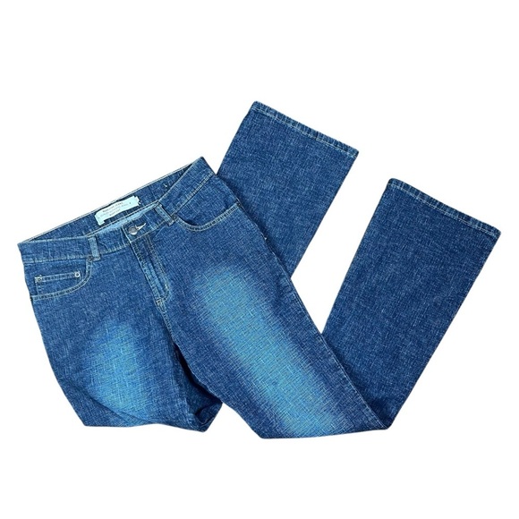 Blue Star Women’s Size 29 Bootcut Jeans Mid Rise Medium Wash Stretch Classic - Picture 10 of 10